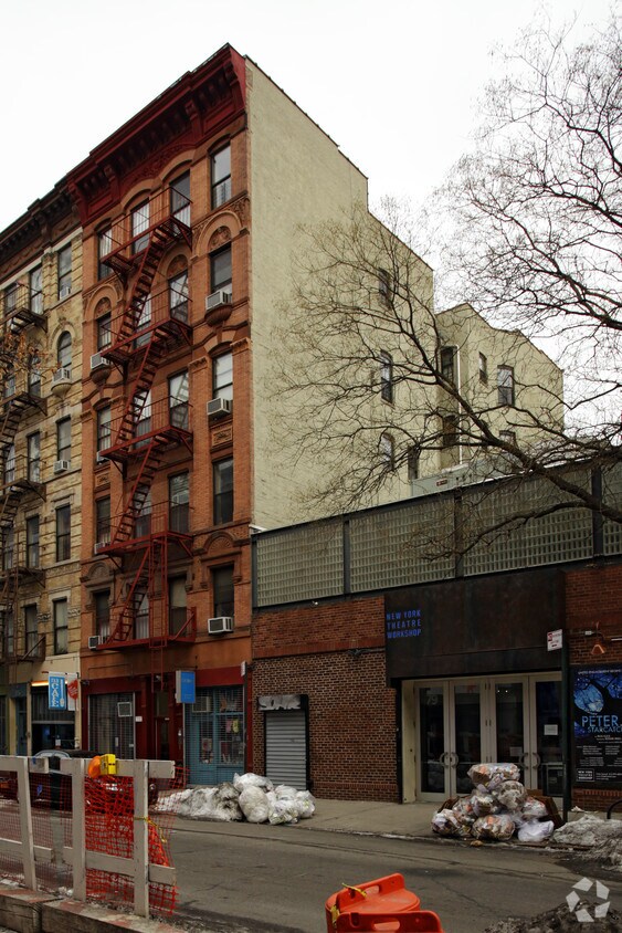 Foto principal - 77 E 4th St