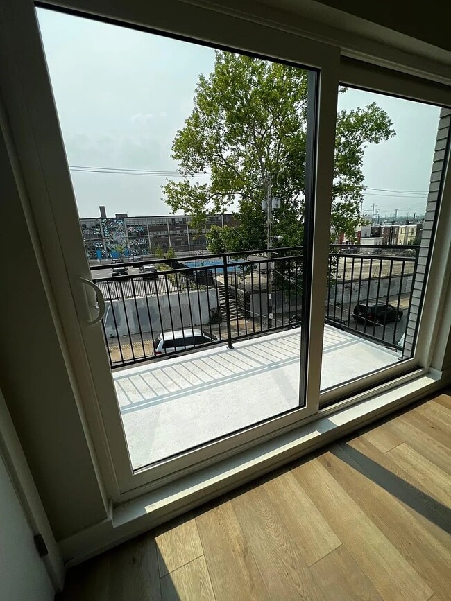 Photo - 719 N 35th St Apartment