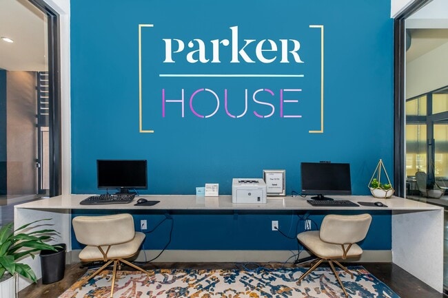Building Photo - Parker House