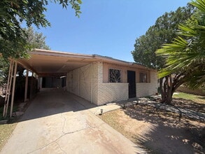 Building Photo - 7289 Mimosa Ave