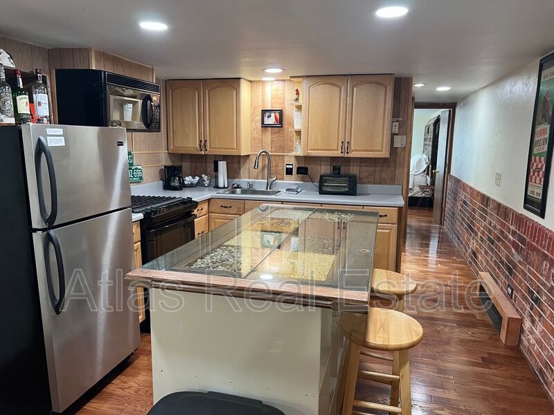 Foto principal - 810 S 27th St