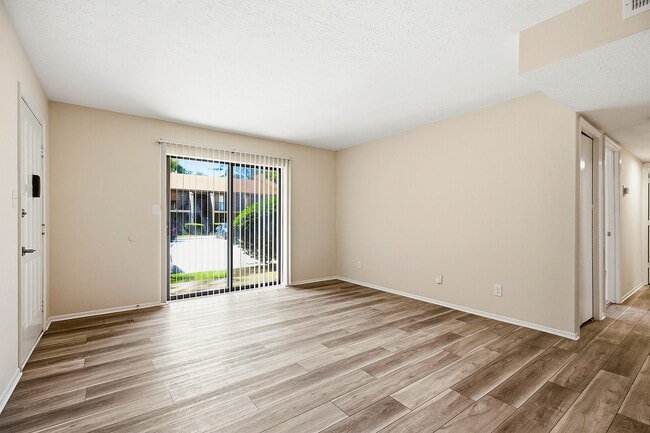 Ivy - Partridge Meadows Apartments