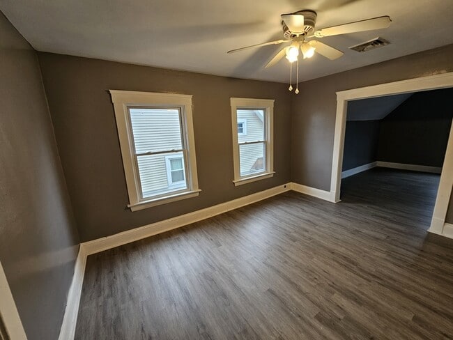 Foto del edificio - 3433 W 41st St