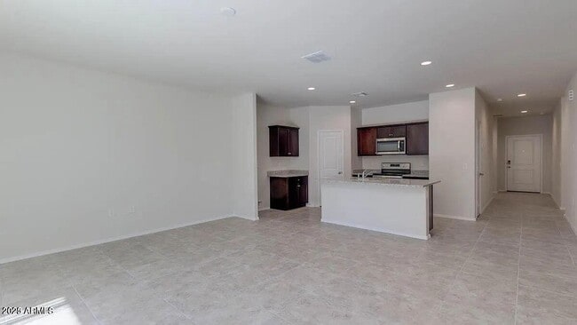 Building Photo - 24419 W Jones Ave