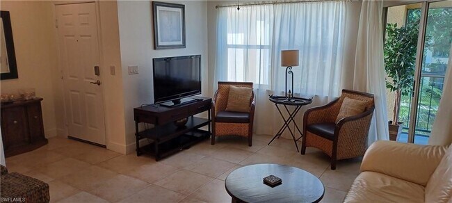 Foto del edificio - 12591 Equestrian Cir