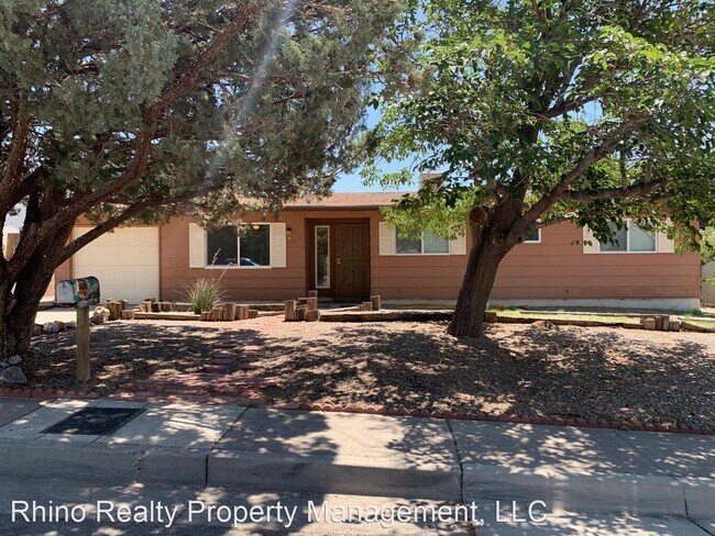 Foto del edificio - 4 br, 2 bath House - 11812 Marquette Ave NE