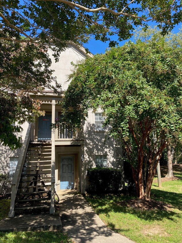 Primary Photo - 2502 Avent Ferry Rd
