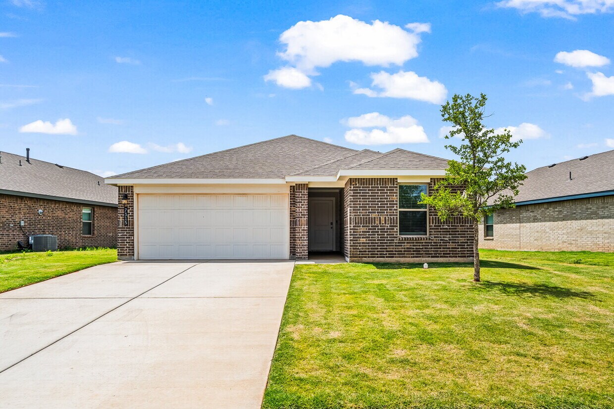 Foto principal - Four Bedroom New Construction in Frenship ISD
