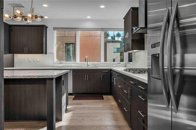 Foto del edificio - 5828 S Sparrow Ct