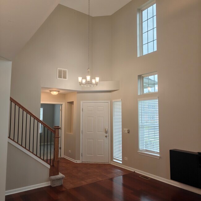 Entrance Area - 1967 Waverly Way