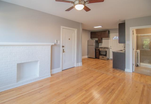 Foto del edificio - 2 bedroom in CHICAGO IL 60645