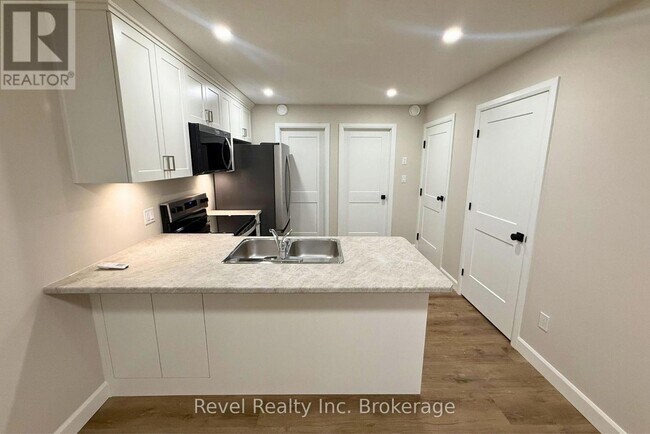 Photo du bâtiment - 675 Princess St