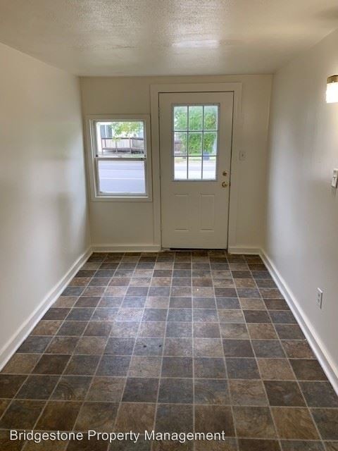 Building Photo - 5 br, 1 bath House - 1318 Alpine Ave NW