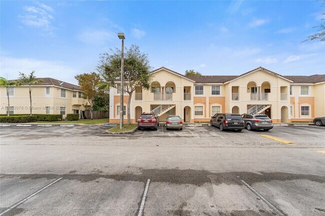 Foto del edificio - 1651 SE 28th Ct