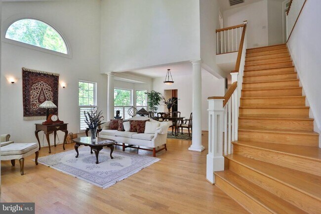 Foto del edificio - 15979 Cove Ln