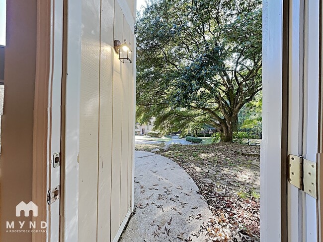 Building Photo - 2394 Wine Ridge Dr