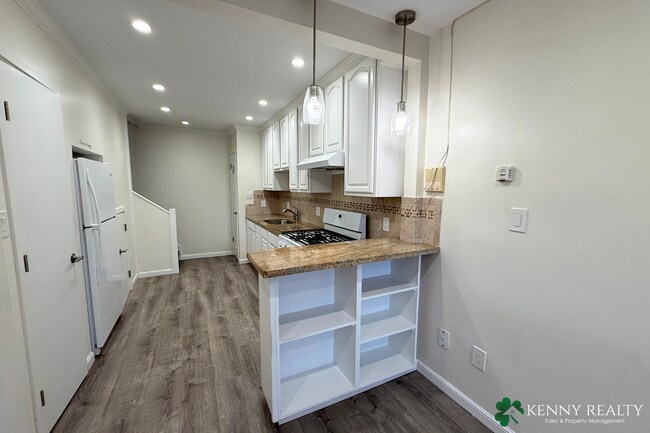 Foto del edificio - 1741 Ocean Ave