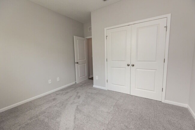 Foto del edificio - For Rent | Like-New 3 Bedroom, 2 Bath Home...