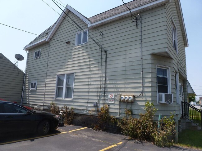 Foto del edificio - 3637 Walden Ave