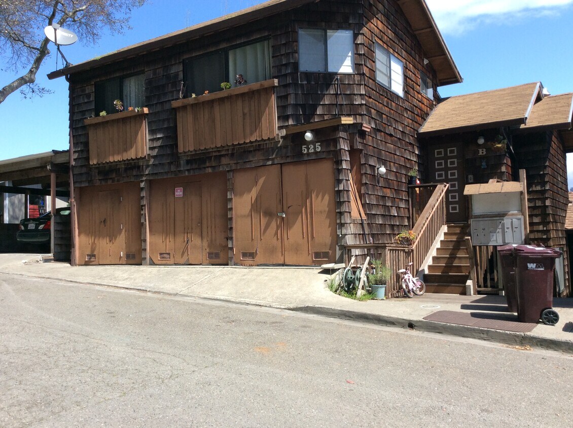 Foto principal - 525 Jackson St