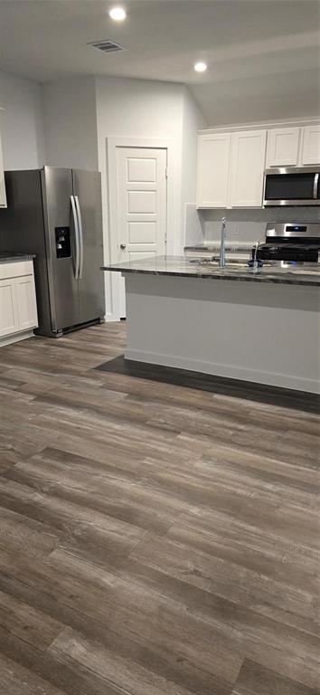 Foto del edificio - 8610 Shumard Oak Dr