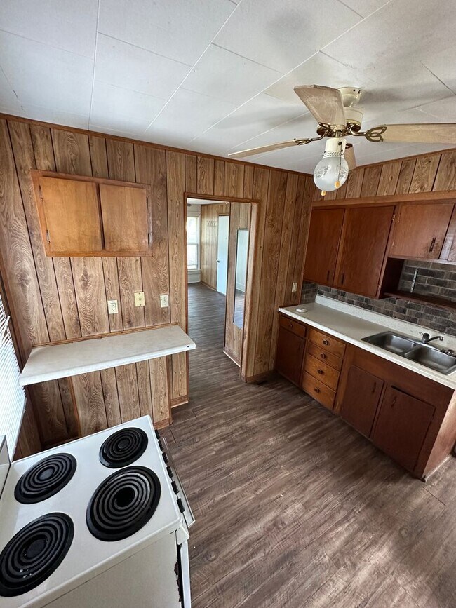 Foto del edificio - 3-Plex - Mitchellville