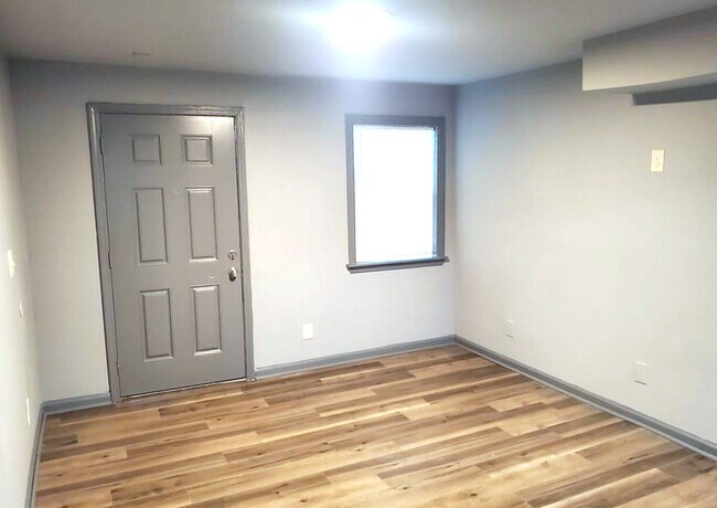 Foto del edificio - 428 Tazor St NW