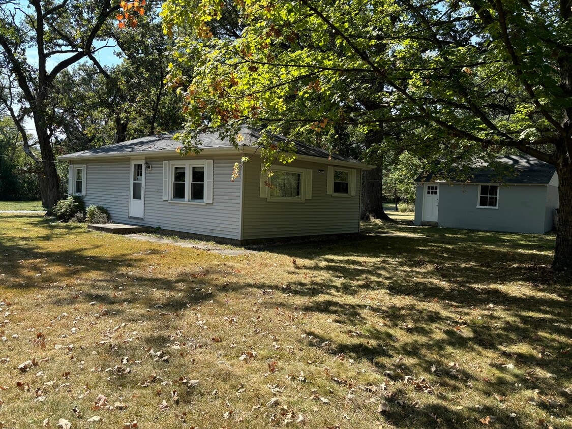 Foto principal - 23622 S Ashland Ave