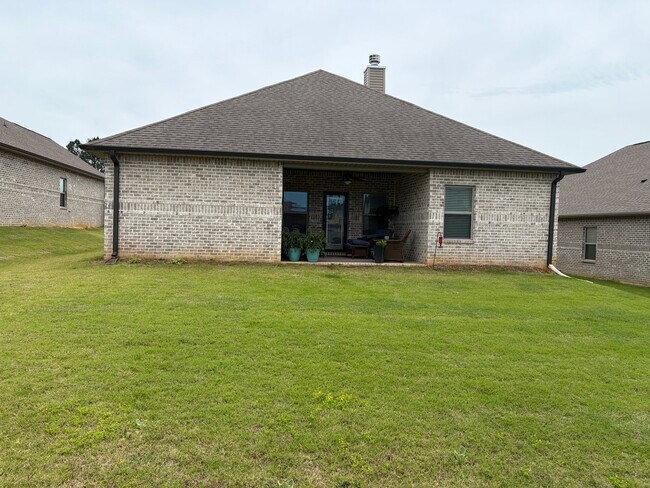 Building Photo - 2412 Celia Ct