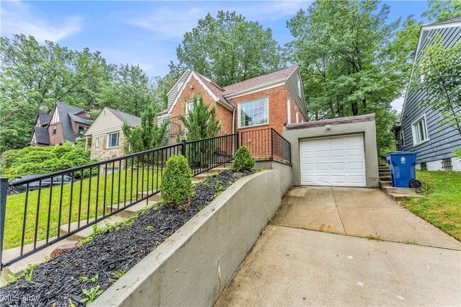 Foto del edificio - 3528 Meadowbrook Blvd