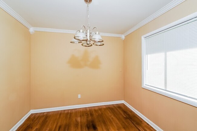 Foto del edificio - Beautiful 3 Bedroom Home