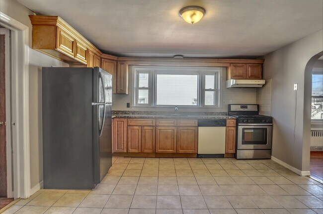 Foto del edificio - 125 Laidlaw Ave