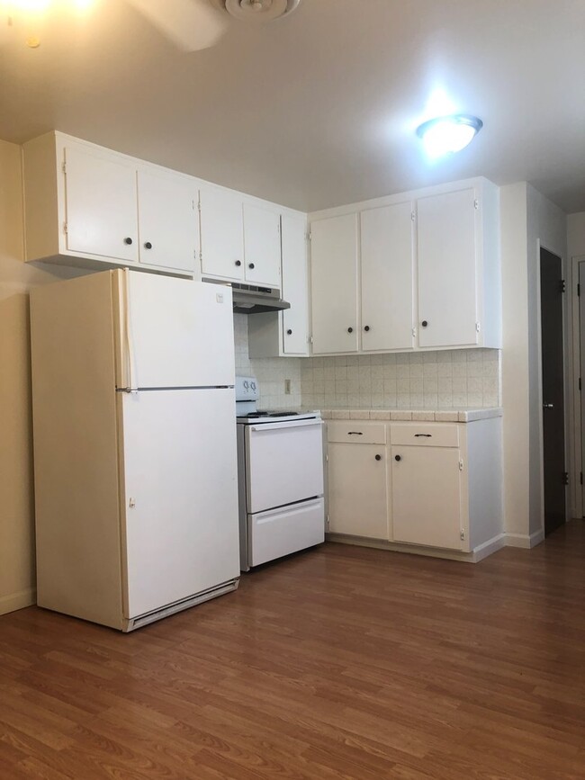 Building Photo - Cozy 2 bedroom duplex in Turlock