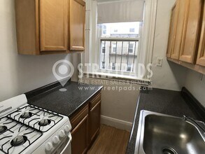 Building Photo - 1191 Boylston St