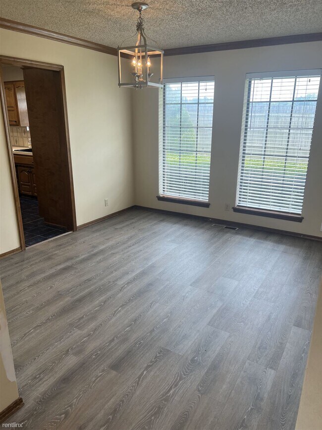 Foto del edificio - 3 br, 2 bath House - 506 W 115th Ct
