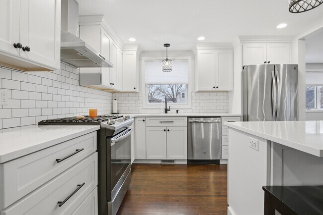 Building Photo - 31 Milner St