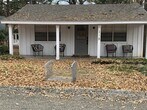 Primary Photo - 318 Windsor Dr