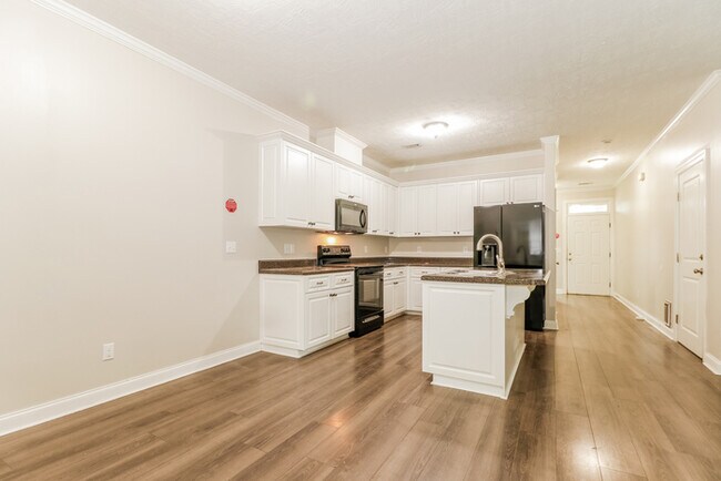 Foto del edificio - 1977 Kenlock Dr