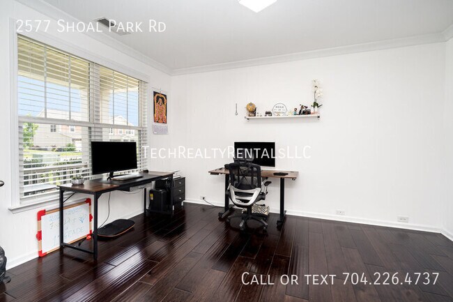 Building Photo - 2577 Shoal Park Rd