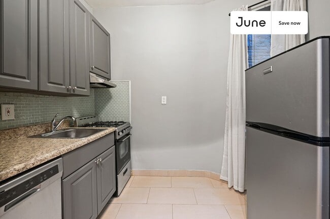 Photo - 334 E 90th St Apartment