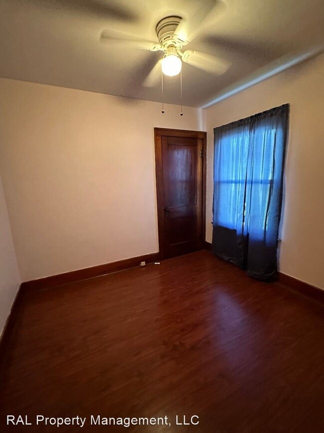 2 br, 1 bath House 118 S Glenellen Ave House for Rent in Youngstown