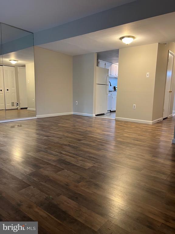 Building Photo - 8452 Sandstone Way