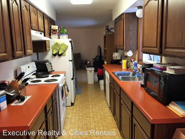 Building Photo - 4590 Maple Leaf Cir