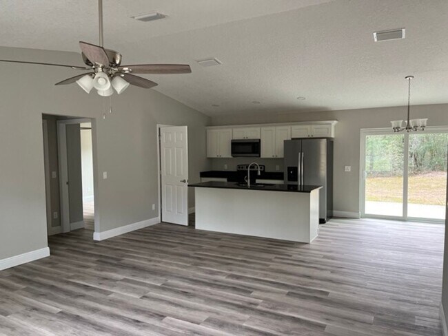 Building Photo - Brand New 3 Bedroom 2 Bath Home for Rent