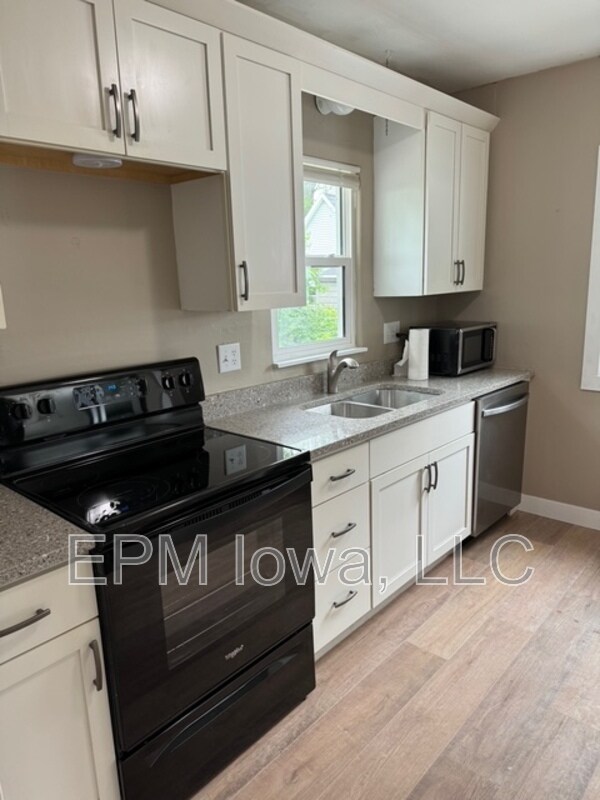 Foto del edificio - 1514 Baltimore St