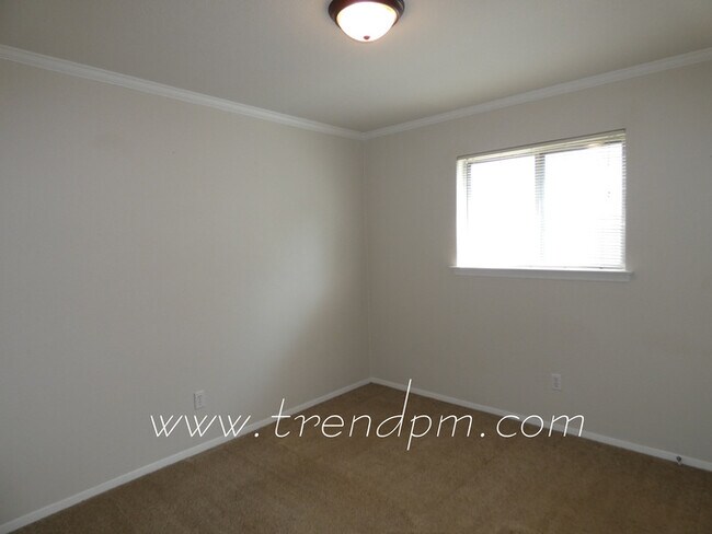 Foto del edificio - 951 Easy St