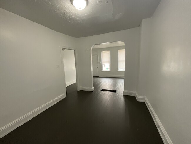 Foto del edificio - 342 Smyser St