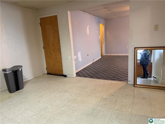 Foto del edificio - 505 E Main St