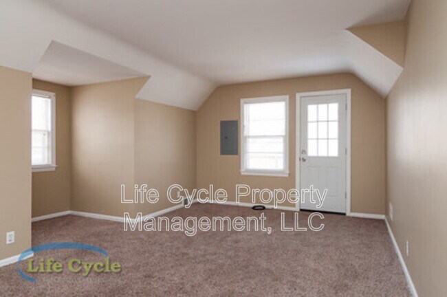 Foto del edificio - 1320 Penn Ave NE