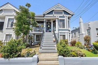Building Photo - 531 Taylor Ave